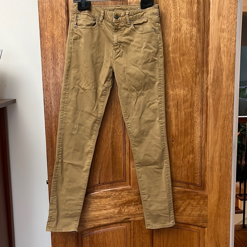American Eagle Khakis